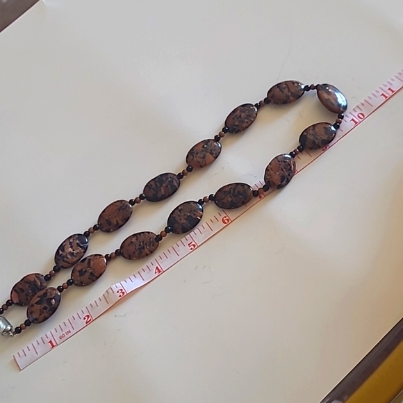 Handmade Sparkling Sunstone Beaded Necklace with Magnetic Closure - Picture 5 of 7